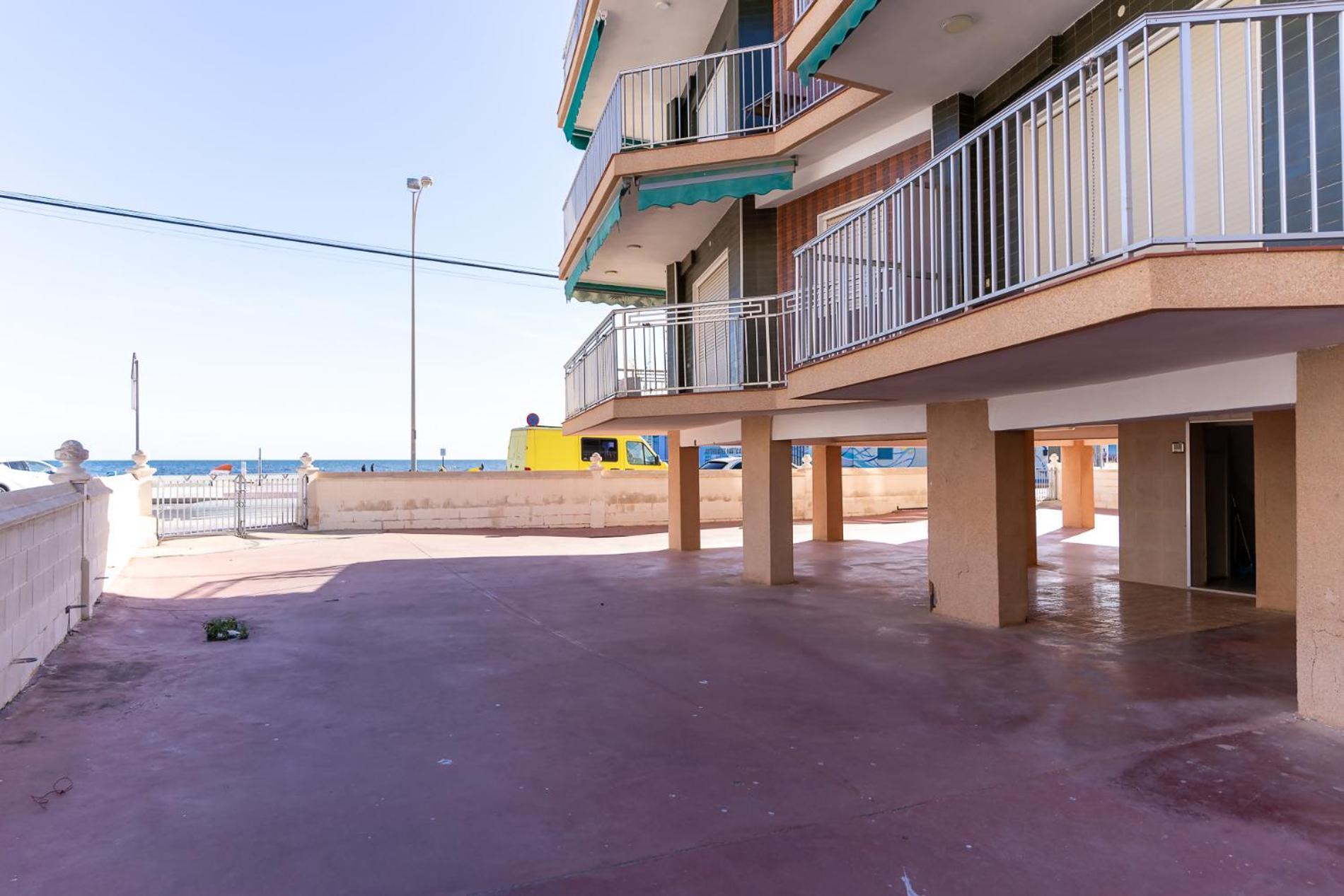 Rentafive Primera Linea Terraza Reformado Санта Пола Екстериор снимка